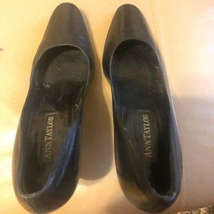 Ann Taylor Classic Black Pump